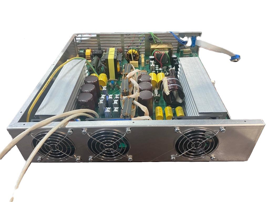 منبع تغذیه شارژ خازنی